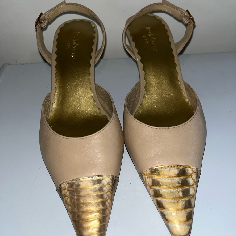 Liz Claiborne Pointed Toe Heels 6.5